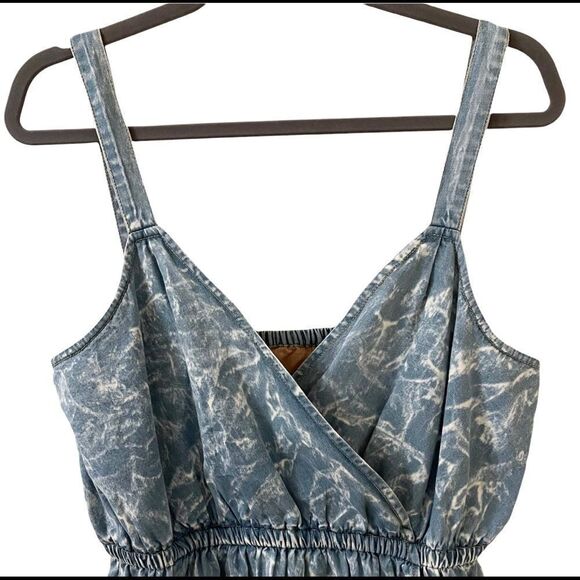 Anthropologie Chambray V-Neck Tank Porridge Large NWT - Picture 5 of 6